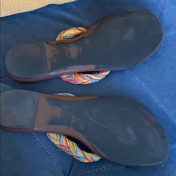 Sandals - Picture 3 of 3